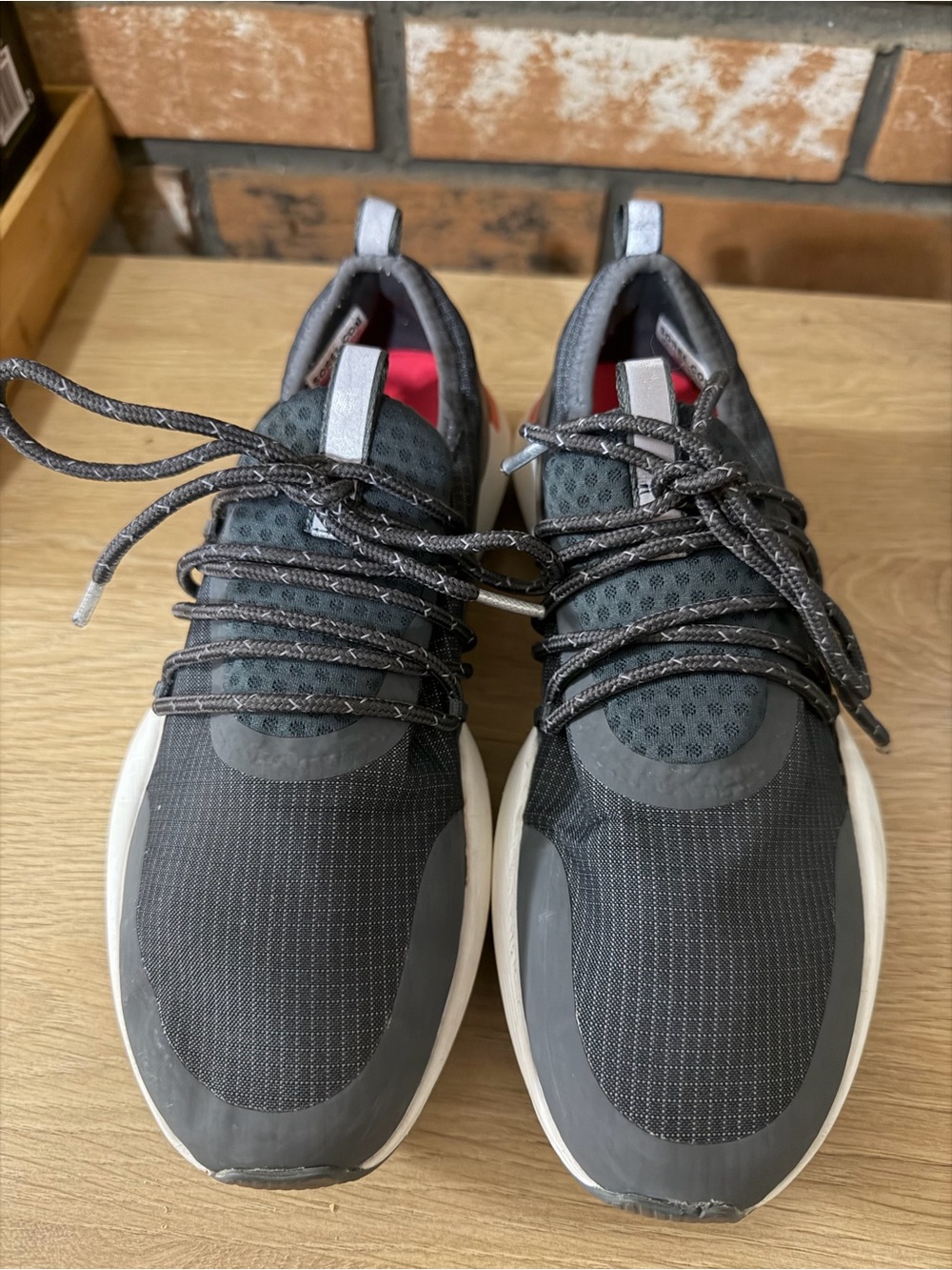 Sorel Kinetic Impact Lace Grey Black Chunky Sneakers Size 8.5